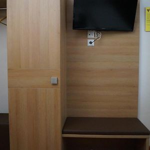 Zimmer mit Queensize-Bett